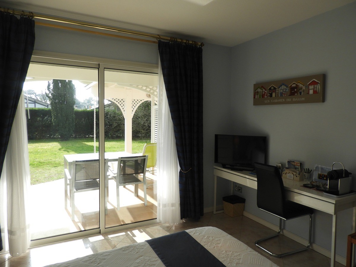 Maison D'hôtes- Le Clair De Lune — 6