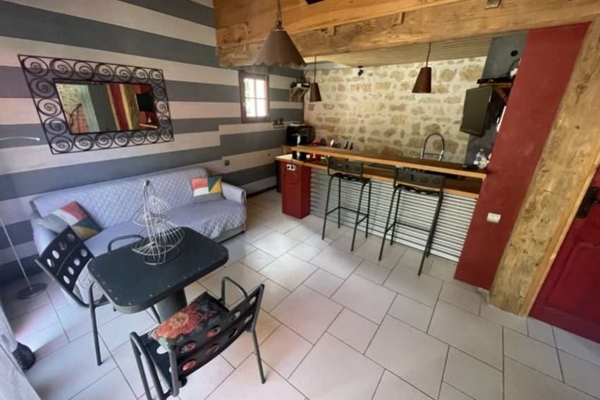 Cosy Cottage — 3
