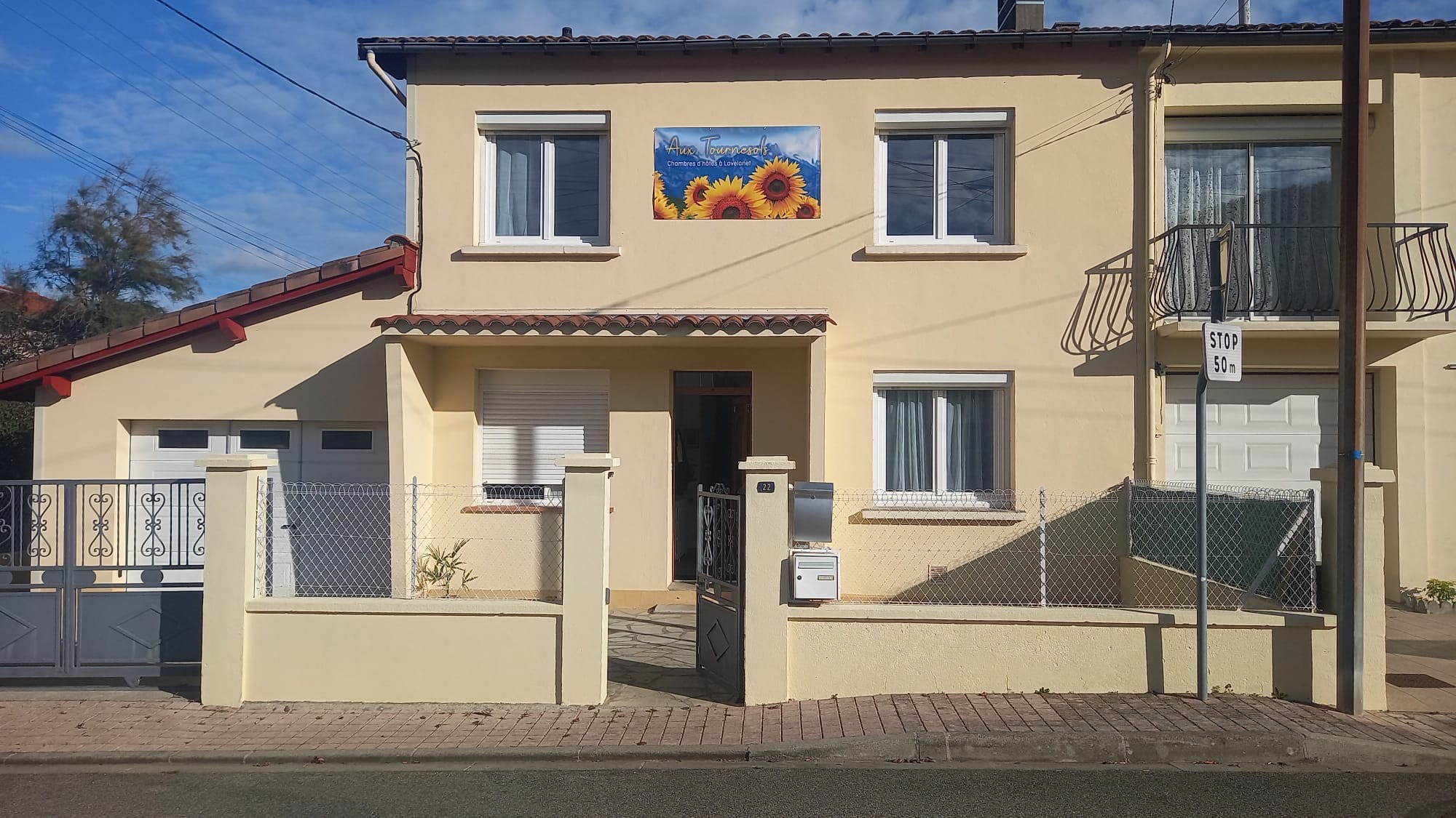 Aux Tournesols