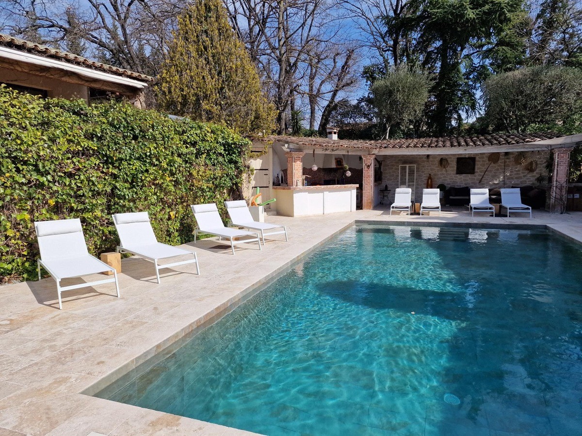 Le Mas De Mougins — 3